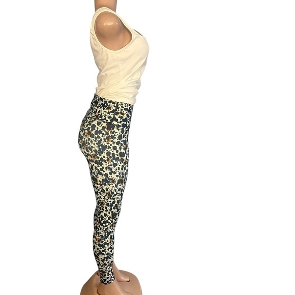 3/$30 🍂 Sage Collective Cheetah Print Ink Splatter Leggings - Picture 4 of 8